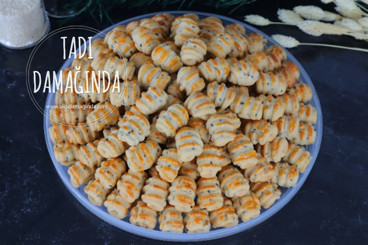 Gnocchi (Niyokki) Görünümlü Tuzlu Kurabiyeler