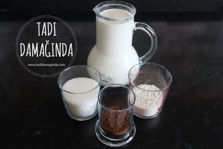 4 Malzemeli Kakaolu Puding