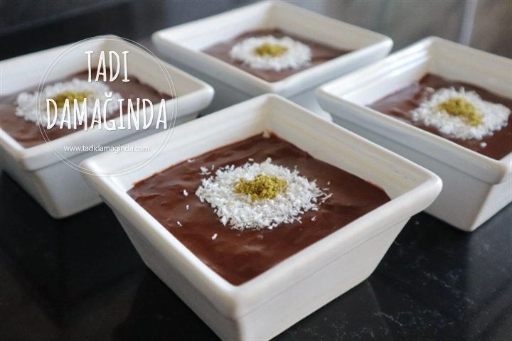 4 Malzemeli Kakaolu Puding