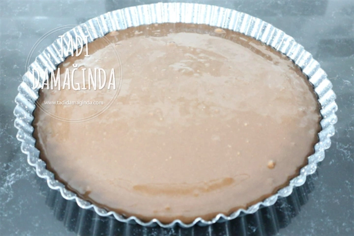 Karamelli Ganajlı Tart Kek