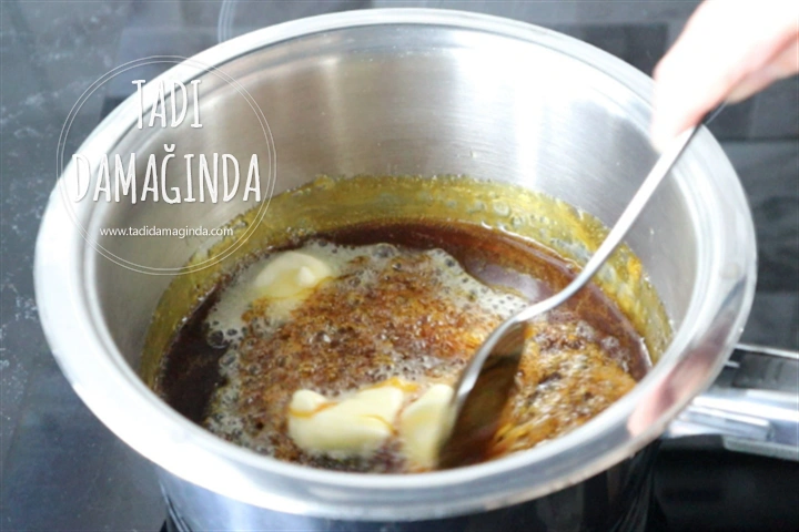 Karamelli Ganajlı Tart Kek