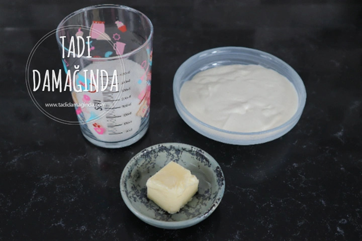 Karamelli Ganajlı Tart Kek