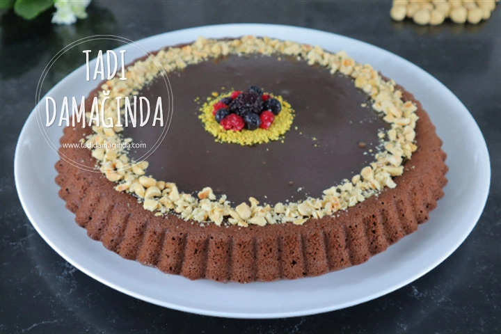 Karamelli Ganajlı Tart Kek