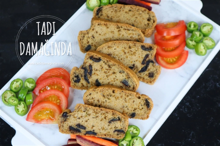 Zeytinli Kekikli Tahin Ekmeği