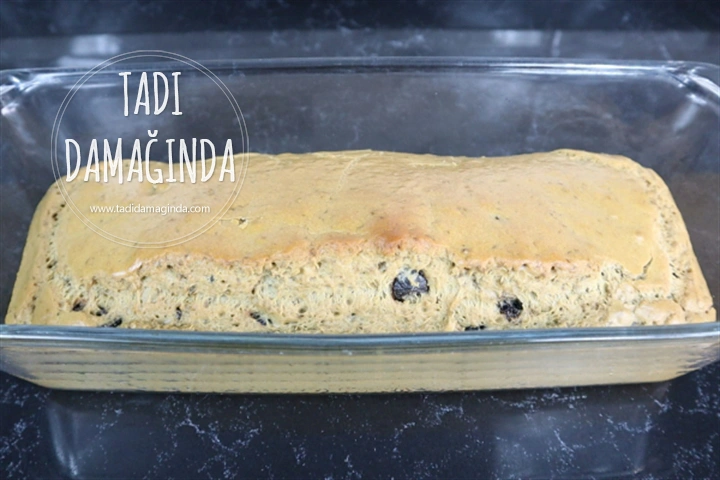 Zeytinli Kekikli Tahin Ekmeği