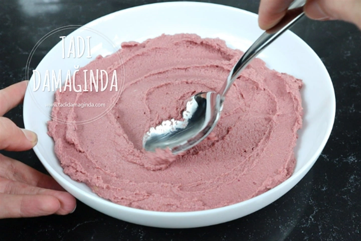 Mor (Siyah) Havuçlu Humus