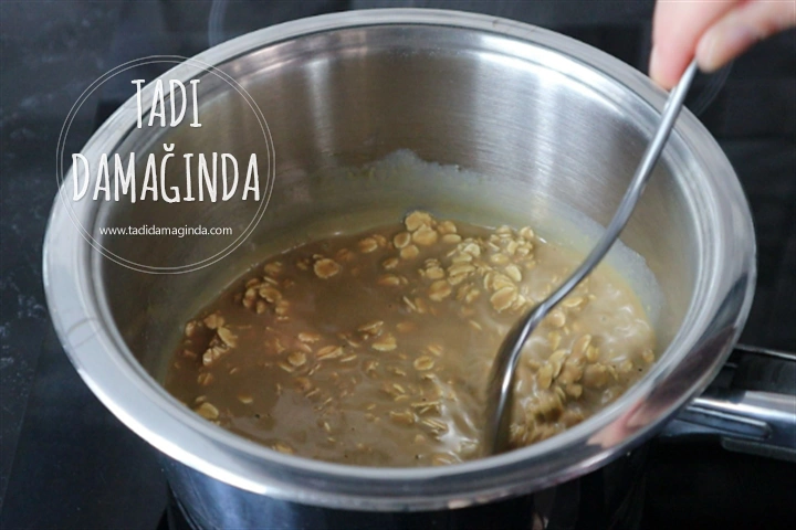 Kahveli Labneli Yulaf Lapası (Rafine Şekersiz Glütensiz)