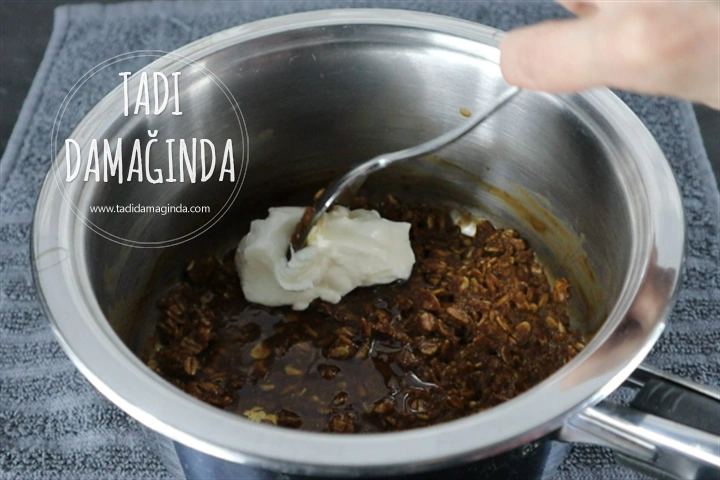 Kahveli Labneli Yulaf Lapası (Rafine Şekersiz Glütensiz)