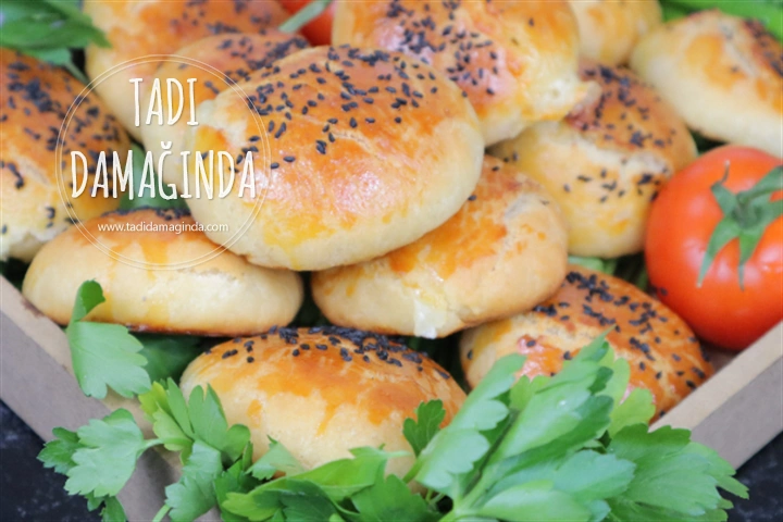 Mayasız Kaşarlı Yumuşak Poğaça