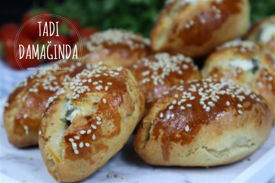 Mayasız Peynirli Yumuşak Poğaça