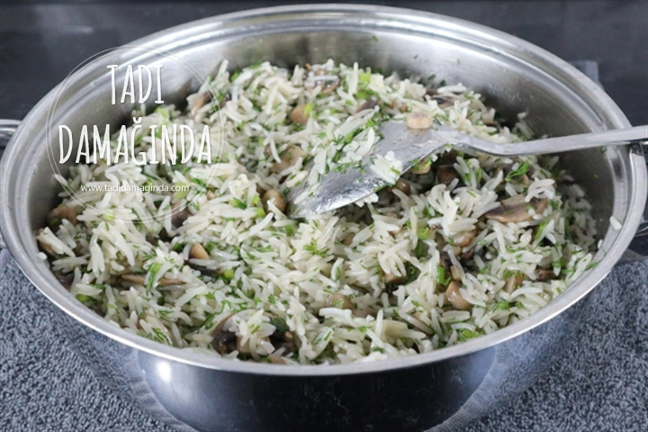 Mantarlı Dereotlu Pilav