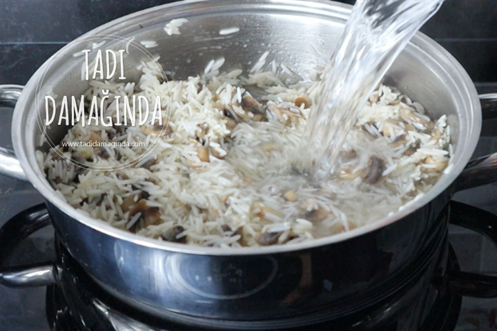 Mantarlı Dereotlu Pilav