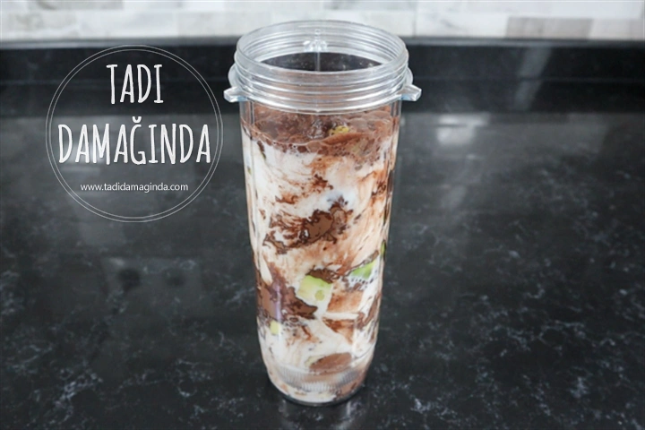 Avokadolu Kakaolu Smoothie