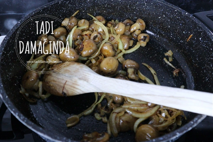 Rengarenk Karamelize Mantar Sote