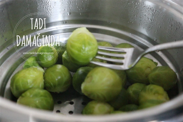 Dereotlu Brüksel Lahanası Salatası