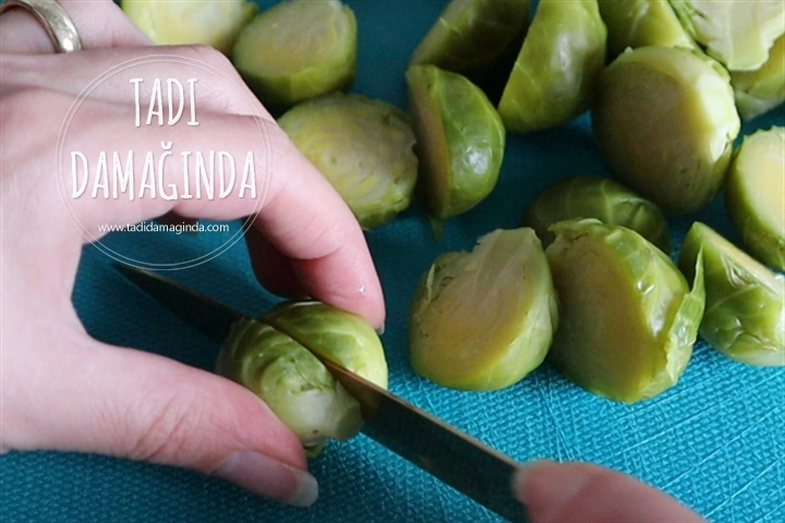 Dereotlu Brüksel Lahanası Salatası