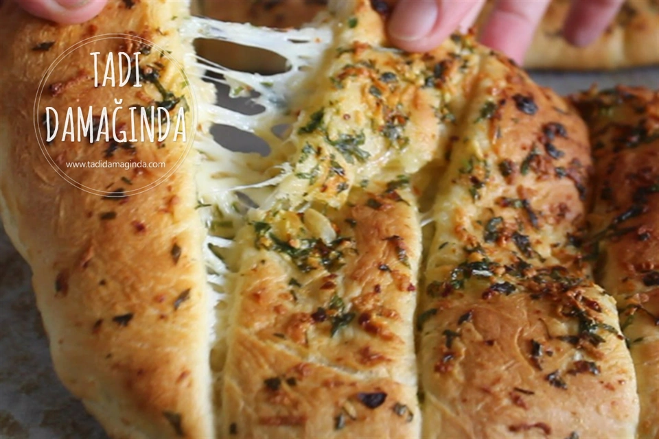 Pizzacıların Sarımsaklı Ekmekleri