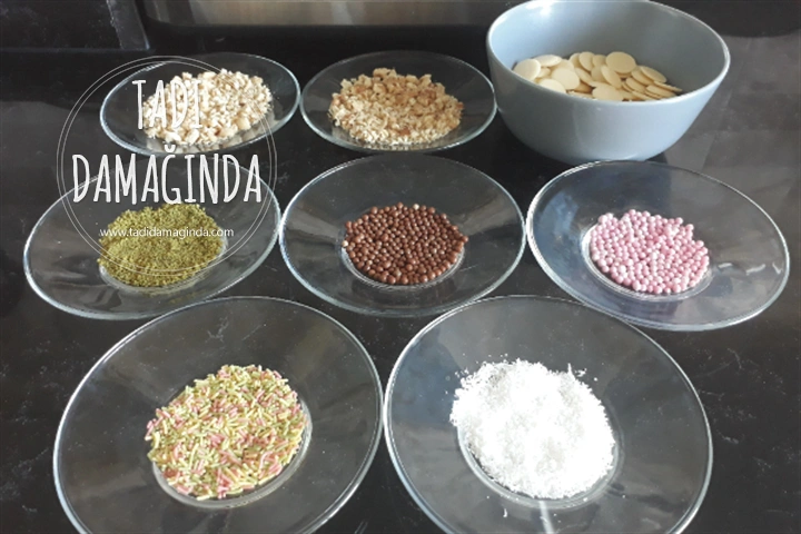 3 Çikolatalı Bisküvi Topları