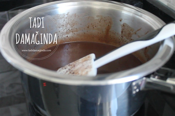 3 Çikolatalı Bisküvi Topları