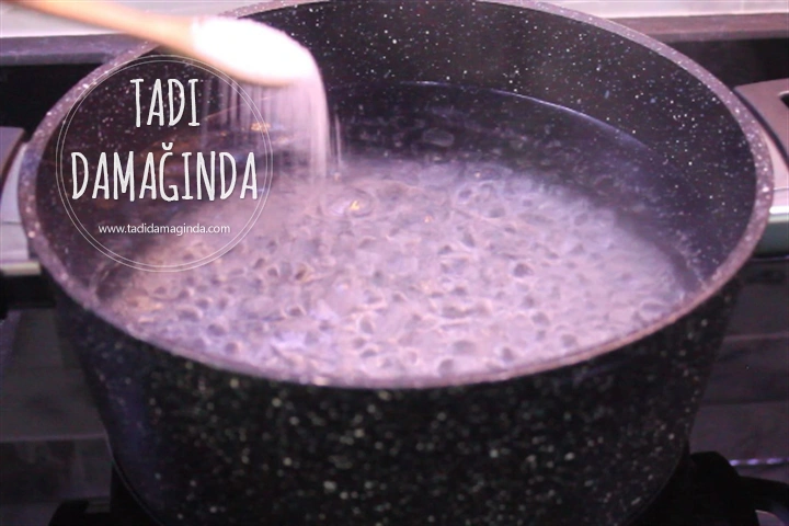 Tavada Börek Tadında Erişte