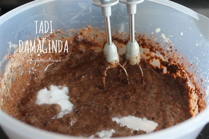 Unsuz ve Yağsız Brownie