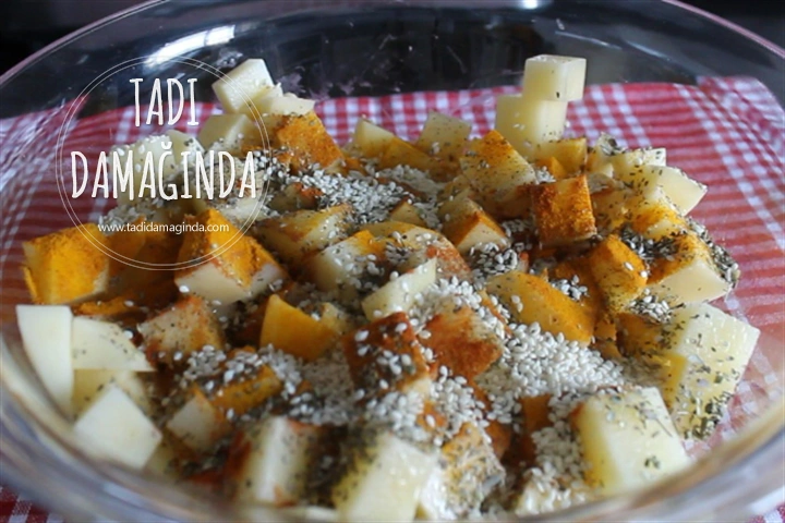 Fırında Kekikli Susamlı Patates