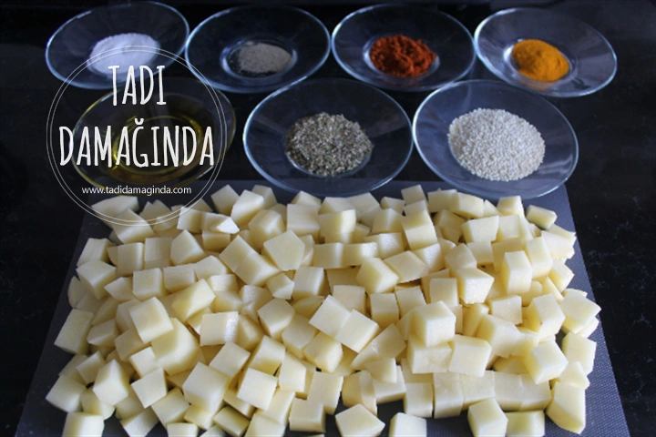 Fırında Kekikli Susamlı Patates