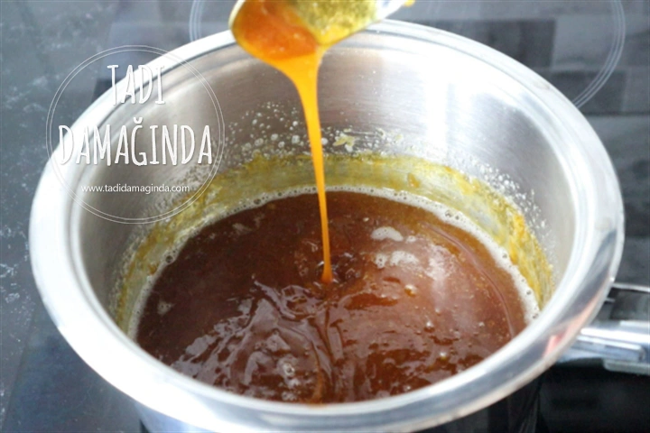 Karamel Sos