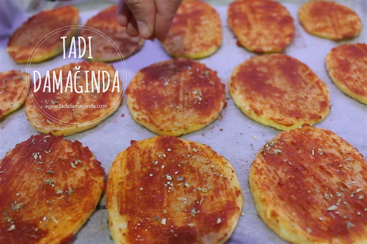 Fırında Patates Pizzası