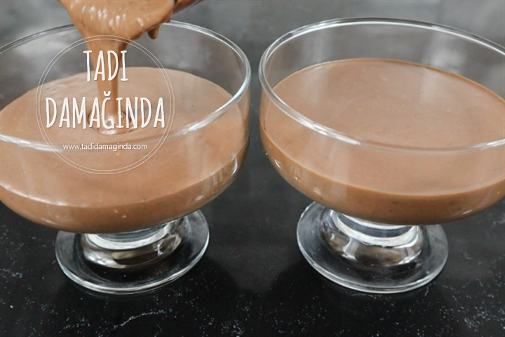 Laktozsuz Kazeinsiz Muzlu Kakaolu Chia Puding