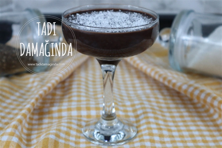 Muzlu Kakaolu Chia Puding