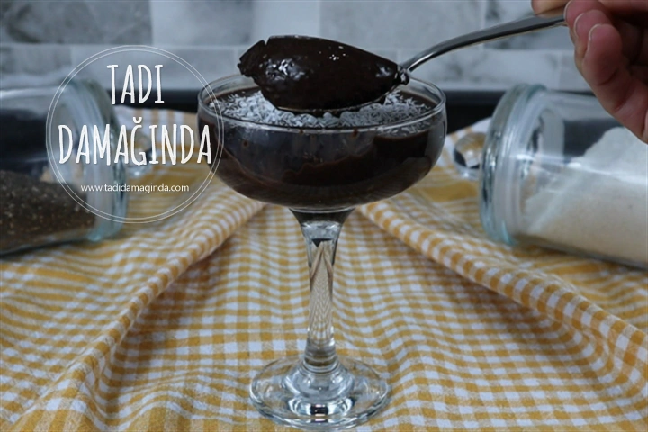 Muzlu Kakaolu Chia Puding