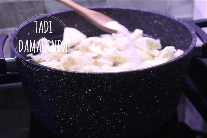 Fırında Soslu Karnabahar