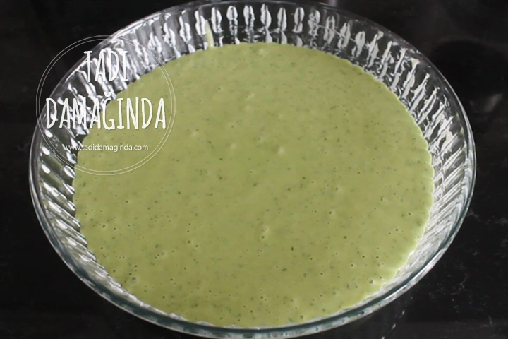 Mikrodalgada Ispanaklı Çilekli Pasta