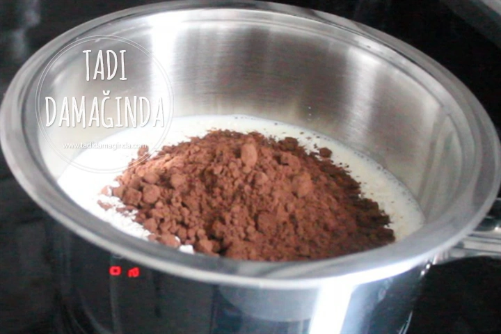 Kakaolu Fındıklı Pasta