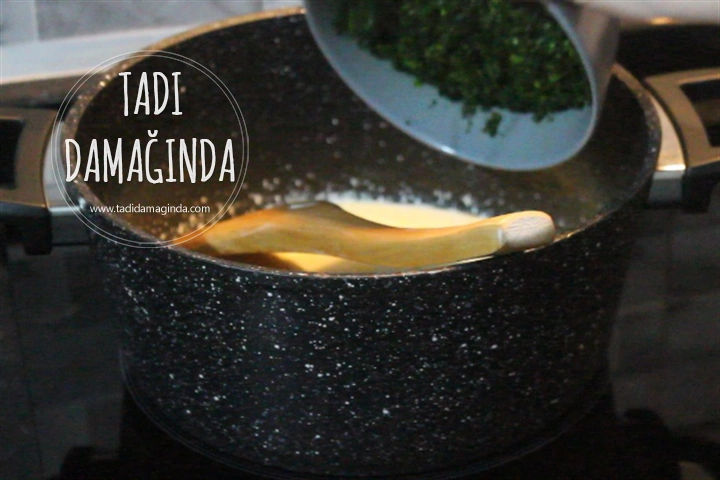 Ispanaklı Kremalı Penne