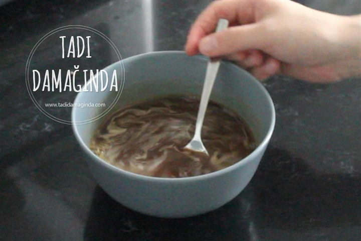 Bardakta Pratik Tiramisu