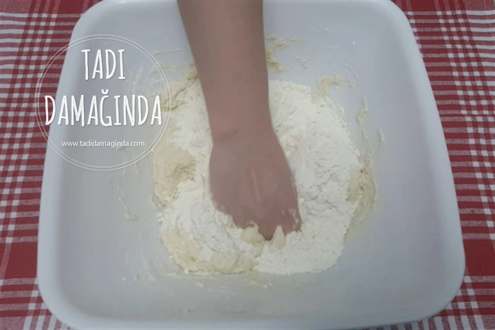 Ertesi Gün Poğaçası