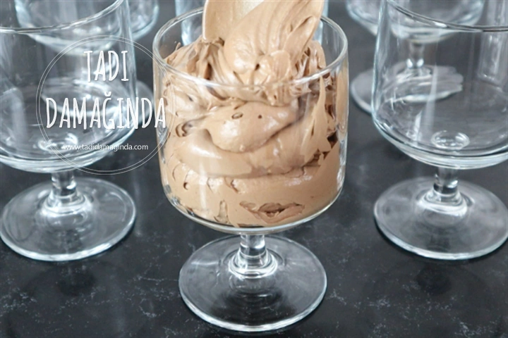 2 Malzemeli Yumurtasız Mousse