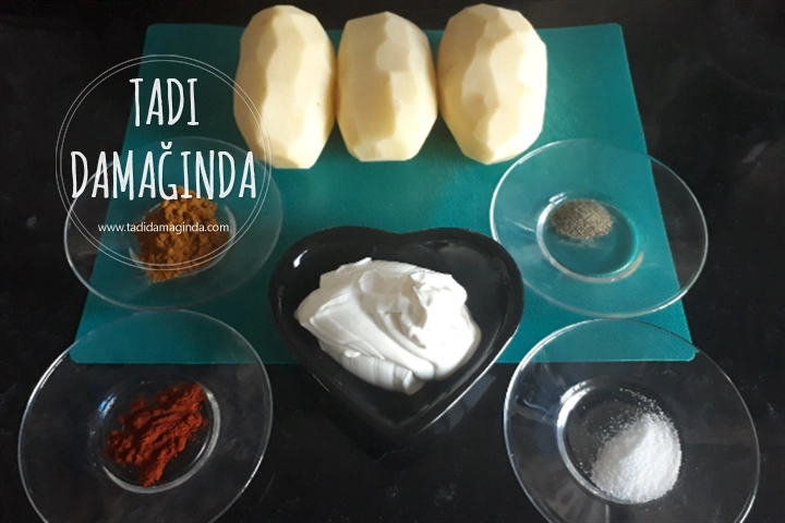 Fırında Kremalı Körili Patates