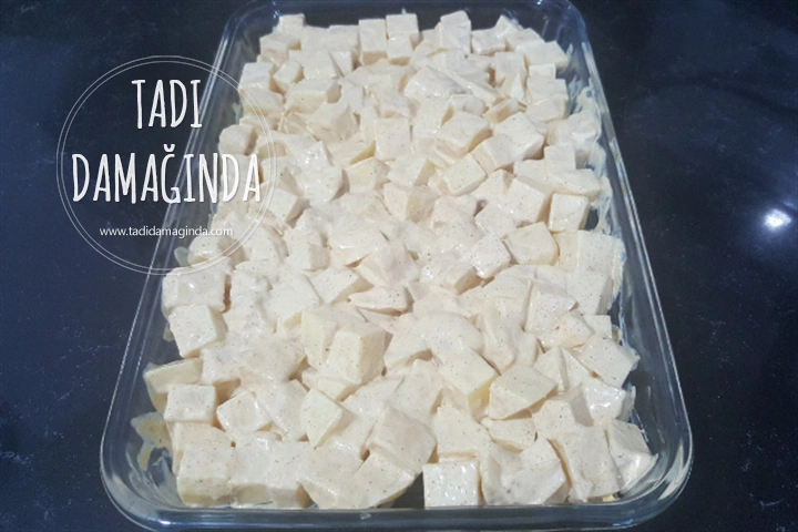 Fırında Kremalı Körili Patates