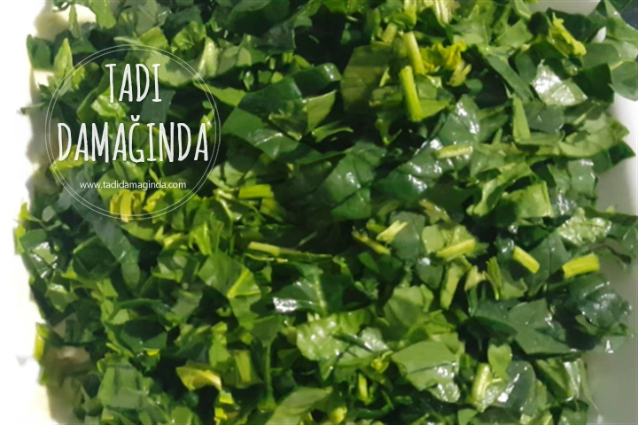 Börek Tadında Ispanak Sufle