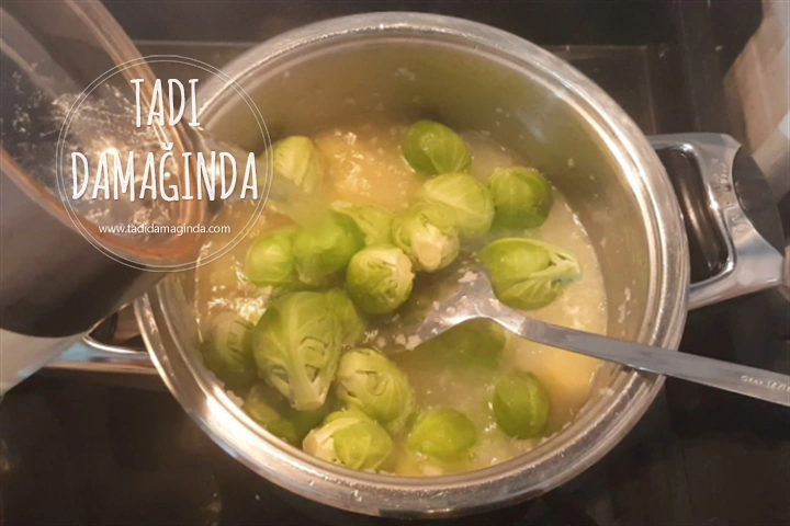 Brüksel Lahanası Çorbası (Glütensiz Vegan)