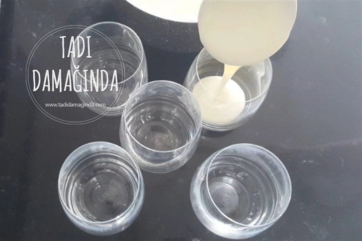 Kremalı Kahveli Kakaolu Puding (Glütensiz)