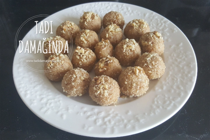 Tahinli Bisküvi Topları