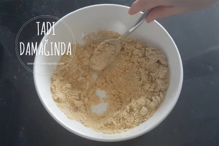 Tahinli Bisküvi Topları