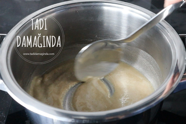 Glütensiz Kuru Domates Çorbası