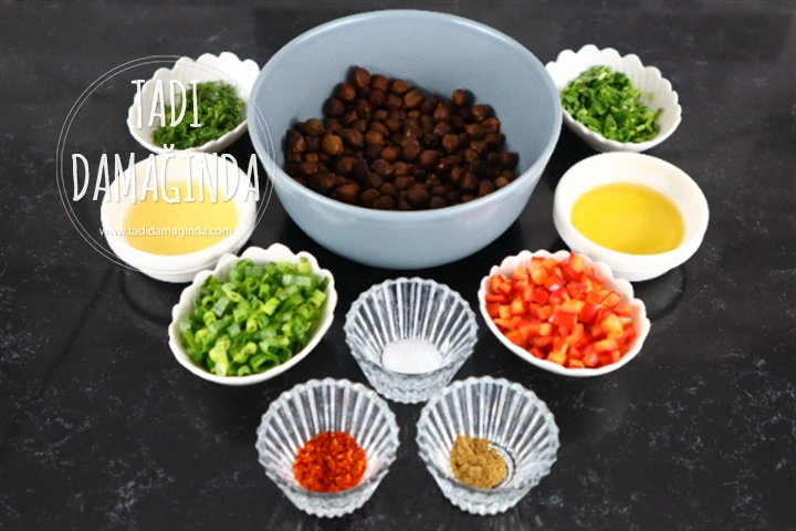 Siyah Nohut Topları