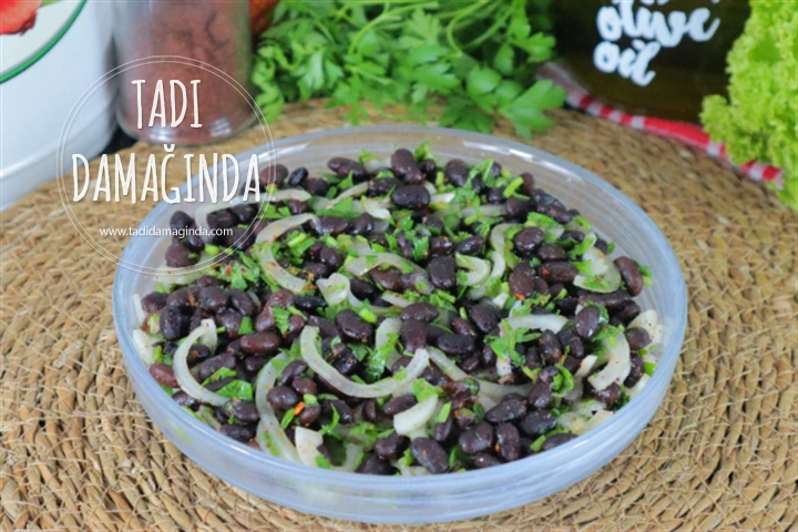 Siyah Fasulye Piyazı