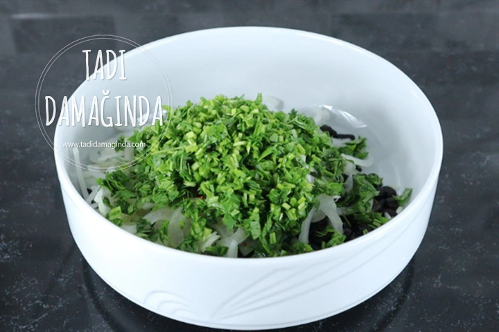 Siyah Fasulye Piyazı